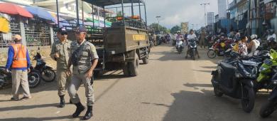 Patroli Rutin Di Pasar Wae Kesambi, Masyarakat Berterima Kasih Pada Pol PP